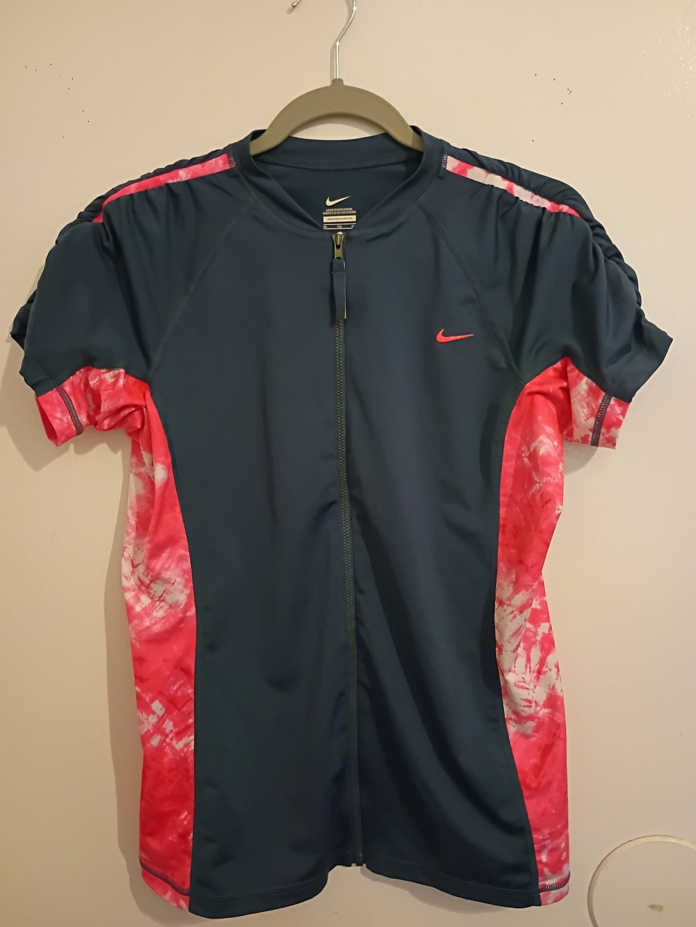 Nike Women's Zip Front Athletic Top - Navy & Coral Pink Sz XL